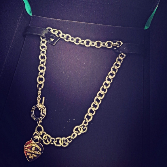 Tiffany and co heart toggle necklace with diamond